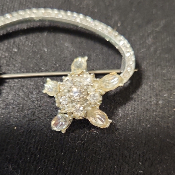Vintage Silver Crystal Brooch - Picture 4 of 5